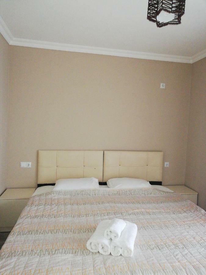 Albatross Kvariati Guest House Exterior photo